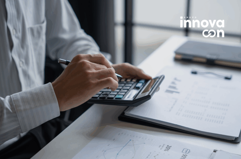 Entenda como o planejamento tributário 2026 em janeiro ajuda a escolher o regime ideal e reduzir impostos, com o apoio do Grupo Innovacon.